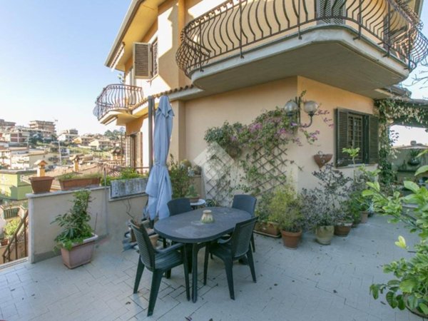 casa indipendente in vendita a Fonte Nuova in zona Torre Lupara