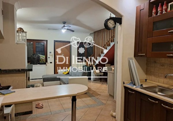 casa indipendente in vendita a Fonte Nuova in zona Santa Lucia