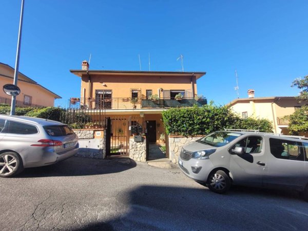 casa indipendente in vendita a Fonte Nuova in zona Torre Lupara