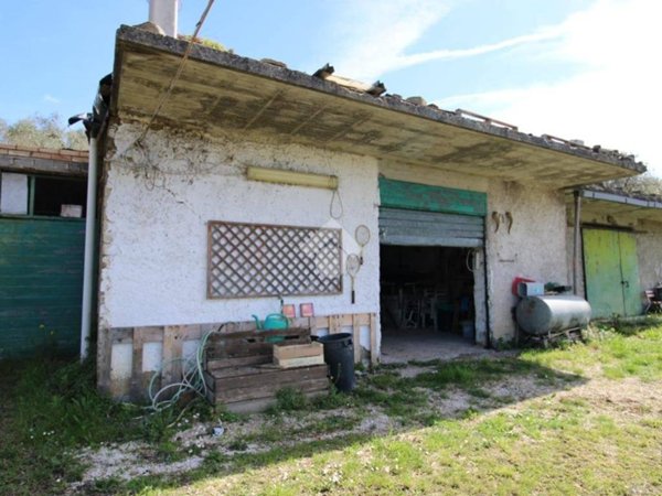 casa indipendente in vendita a Fonte Nuova