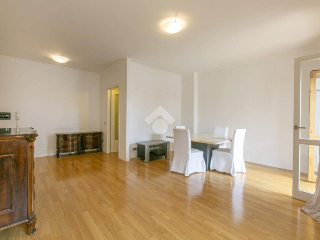 appartamento in vendita a Fonte Nuova in zona Torre Lupara