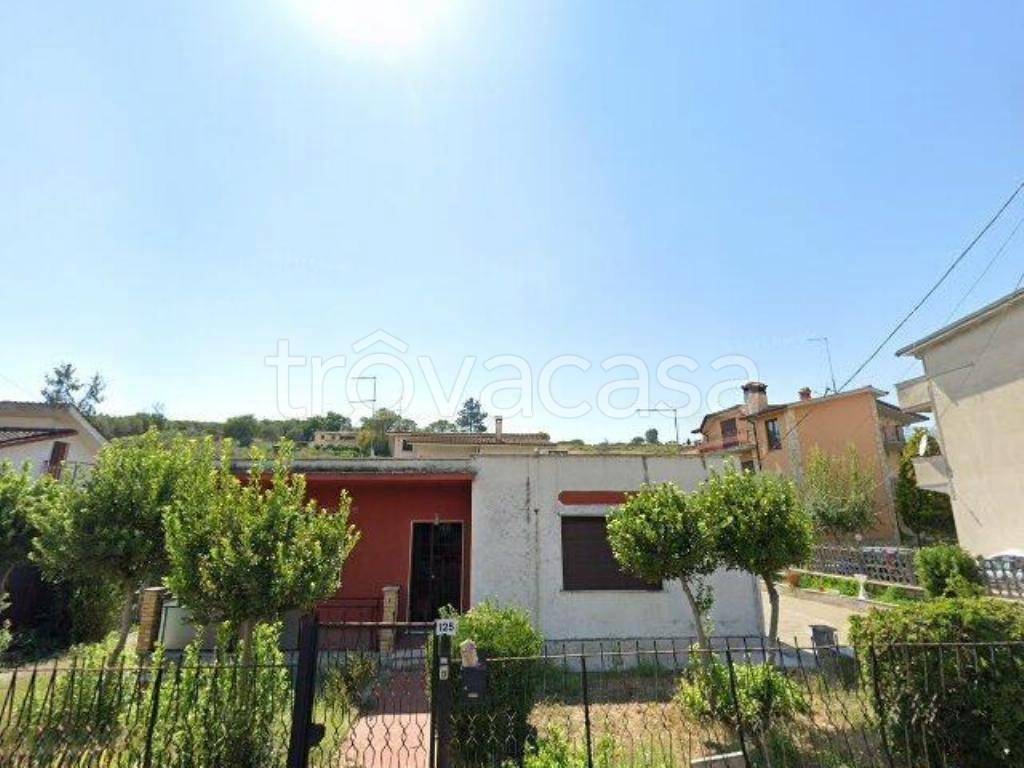 casa indipendente in vendita a Fonte Nuova in zona Santa Lucia