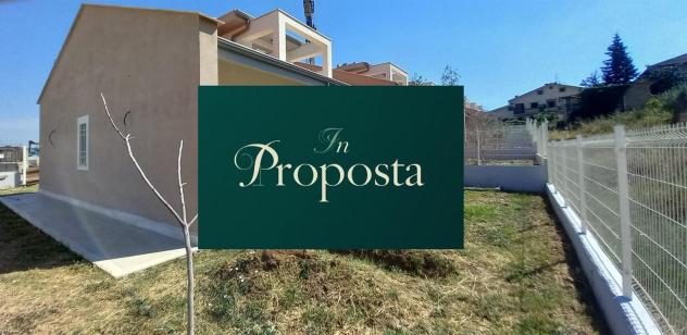 casa indipendente in vendita a Fonte Nuova in zona Torre Lupara