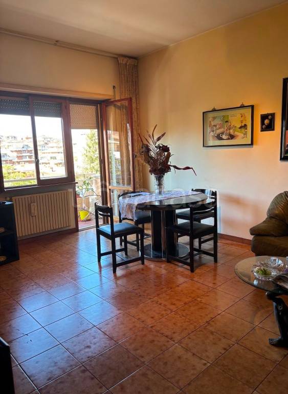 appartamento in vendita a Fonte Nuova in zona Torre Lupara