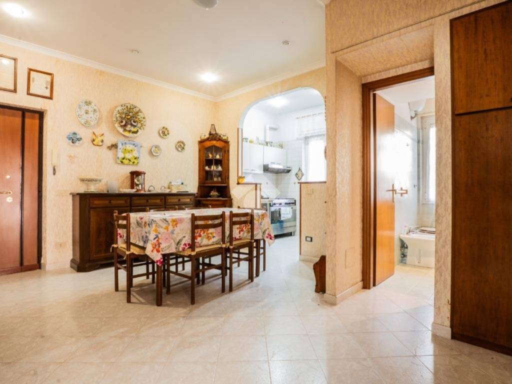 appartamento in vendita a Fonte Nuova in zona Torre Lupara