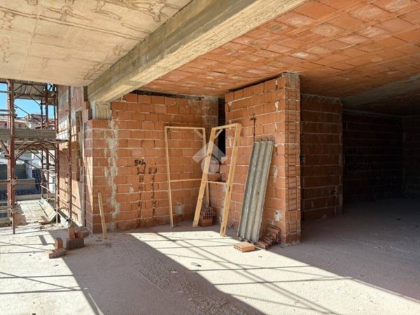 appartamento in vendita a Fonte Nuova in zona Torre Lupara