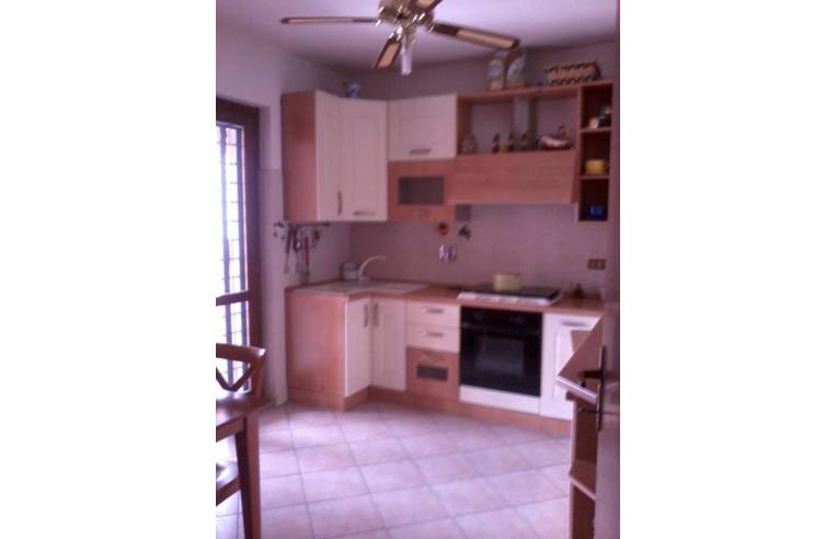 casa indipendente in vendita a Fonte Nuova in zona Torre Lupara