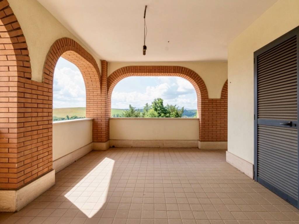 appartamento in vendita a Fonte Nuova in zona Santa Lucia