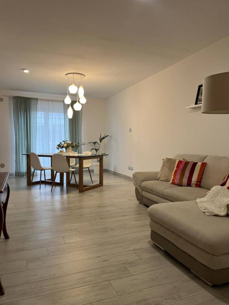 appartamento in vendita a Fonte Nuova in zona Santa Lucia