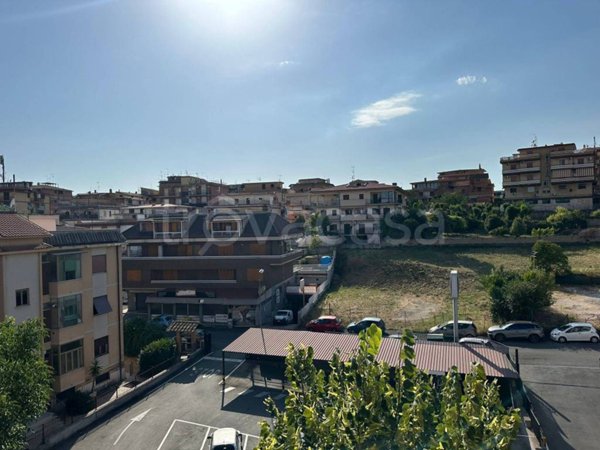 appartamento in vendita a Fonte Nuova in zona Torre Lupara