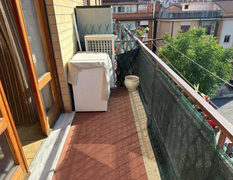 appartamento in vendita a Fonte Nuova in zona Torre Lupara