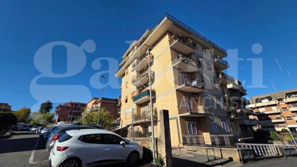 appartamento in vendita a Fonte Nuova in zona Torre Lupara