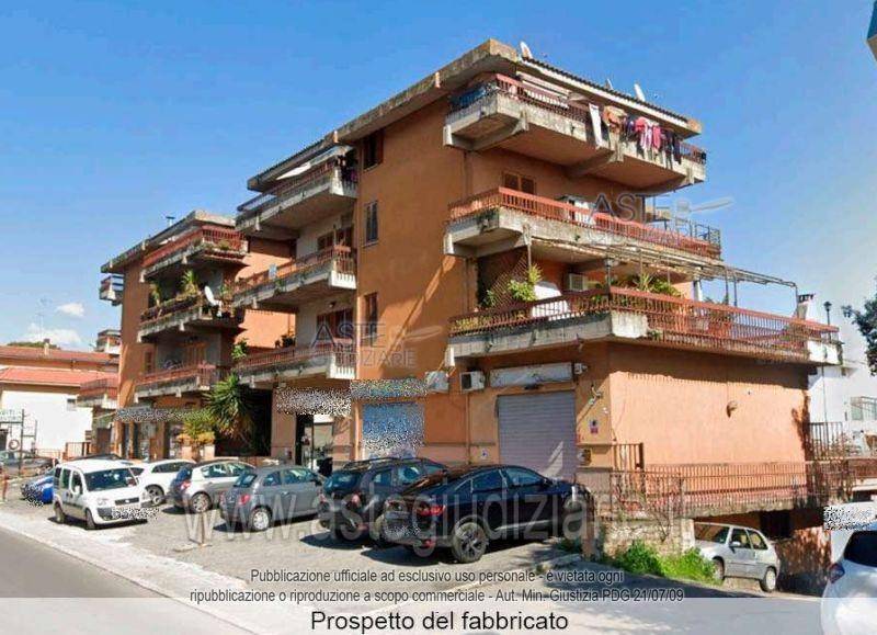appartamento in vendita a Fonte Nuova in zona Santa Lucia