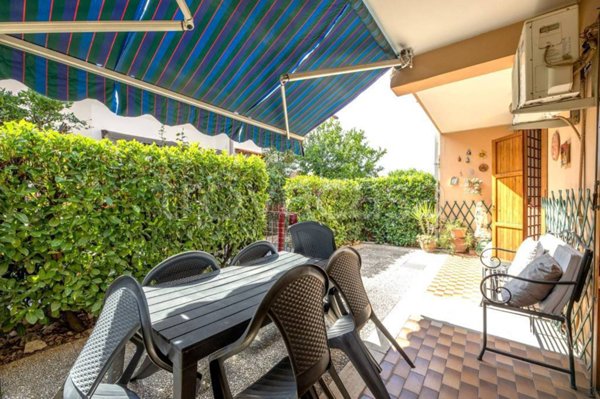 casa indipendente in vendita a Fonte Nuova in zona Torre Lupara