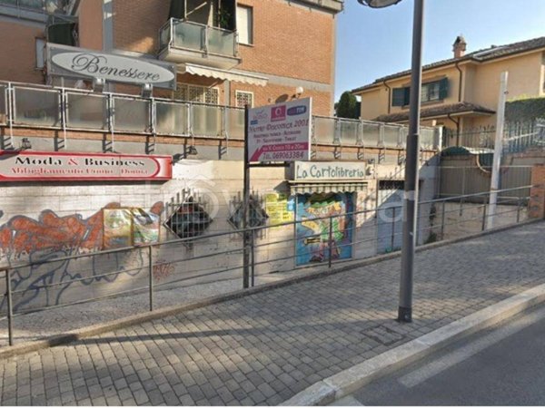 negozio in vendita a Fonte Nuova in zona Torre Lupara
