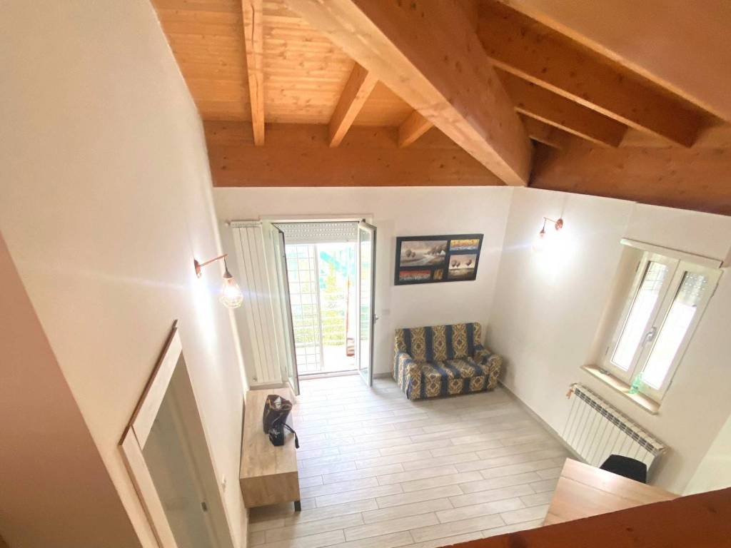 appartamento in vendita a Fonte Nuova in zona Torre Lupara