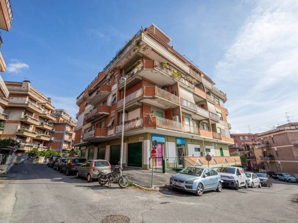 appartamento in vendita a Fonte Nuova in zona Torre Lupara
