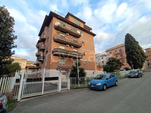 appartamento in vendita a Fonte Nuova in zona Torre Lupara