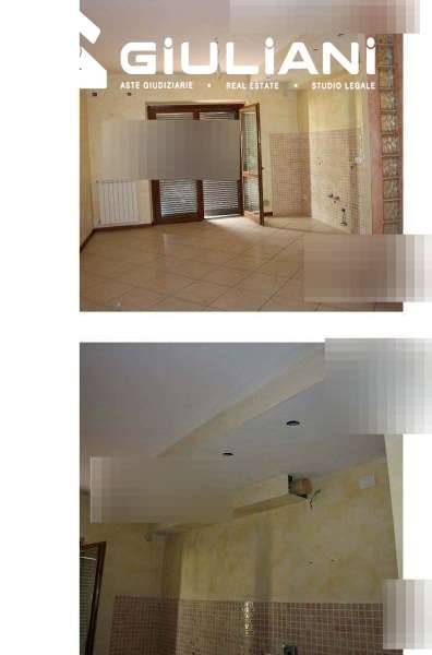 appartamento in vendita a Fonte Nuova in zona Santa Lucia