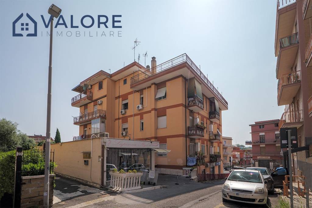 appartamento in vendita a Fonte Nuova in zona Torre Lupara