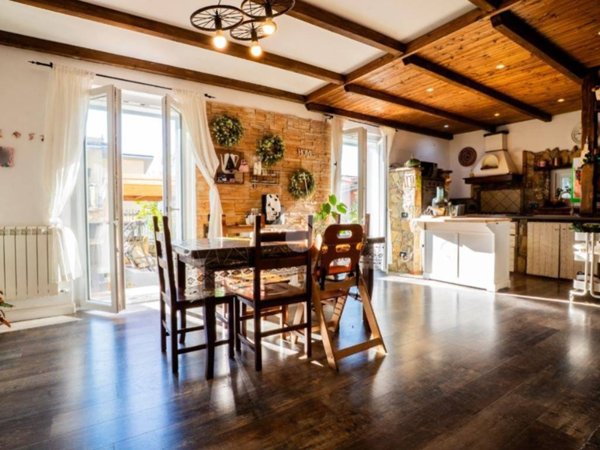 casa indipendente in vendita a Fonte Nuova in zona Torre Lupara