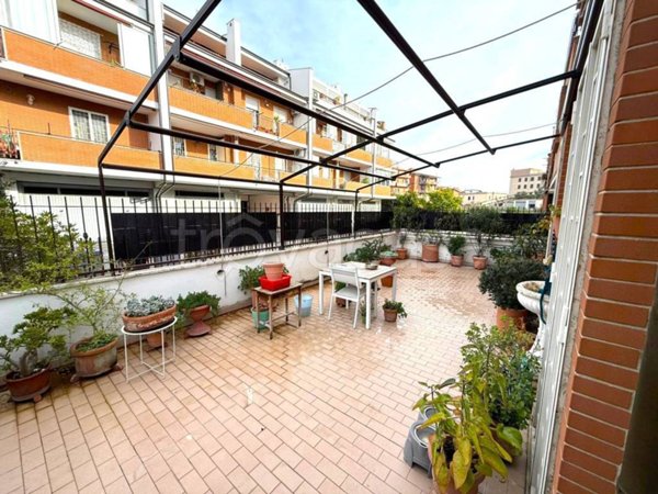 appartamento in vendita a Fonte Nuova in zona Torre Lupara