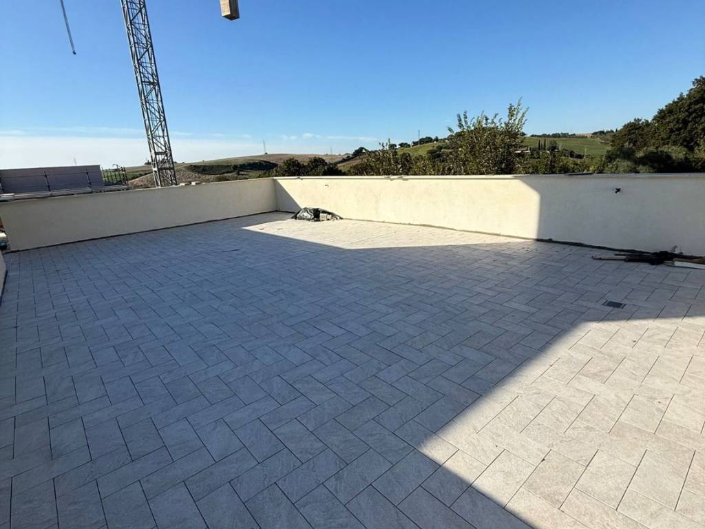 appartamento in vendita a Fonte Nuova in zona Torre Lupara