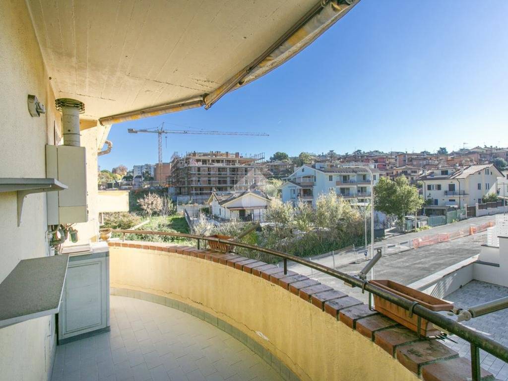 appartamento in vendita a Fonte Nuova