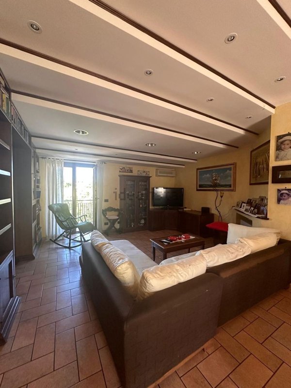 appartamento in vendita a Fonte Nuova in zona Santa Lucia