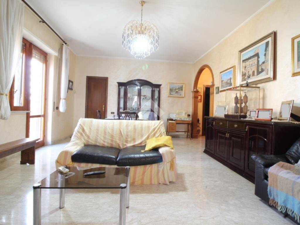 appartamento in vendita a Fonte Nuova in zona Torre Lupara