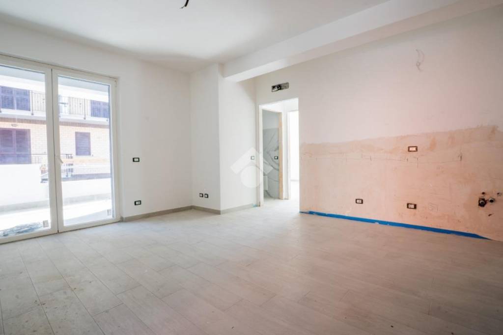 appartamento in vendita a Fonte Nuova in zona Torre Lupara