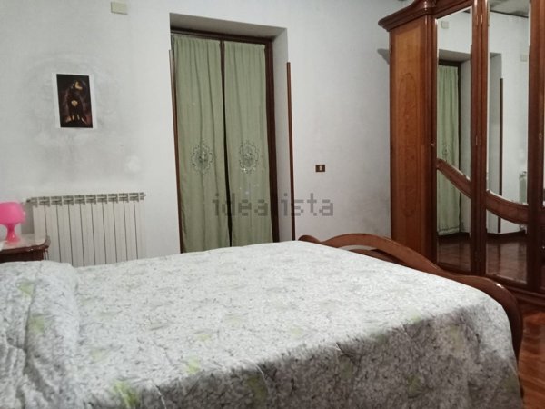appartamento in vendita a Fonte Nuova in zona Santa Lucia