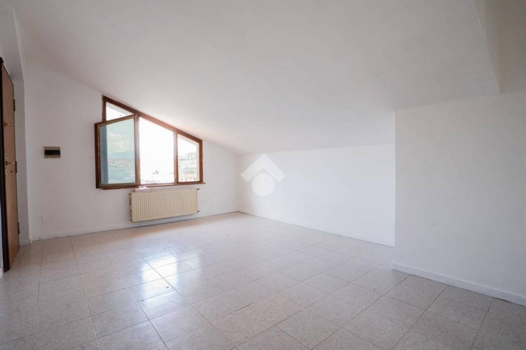 appartamento in vendita a Fonte Nuova in zona Torre Lupara