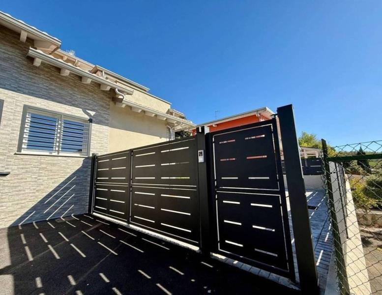 casa indipendente in vendita a Fonte Nuova in zona Santa Lucia