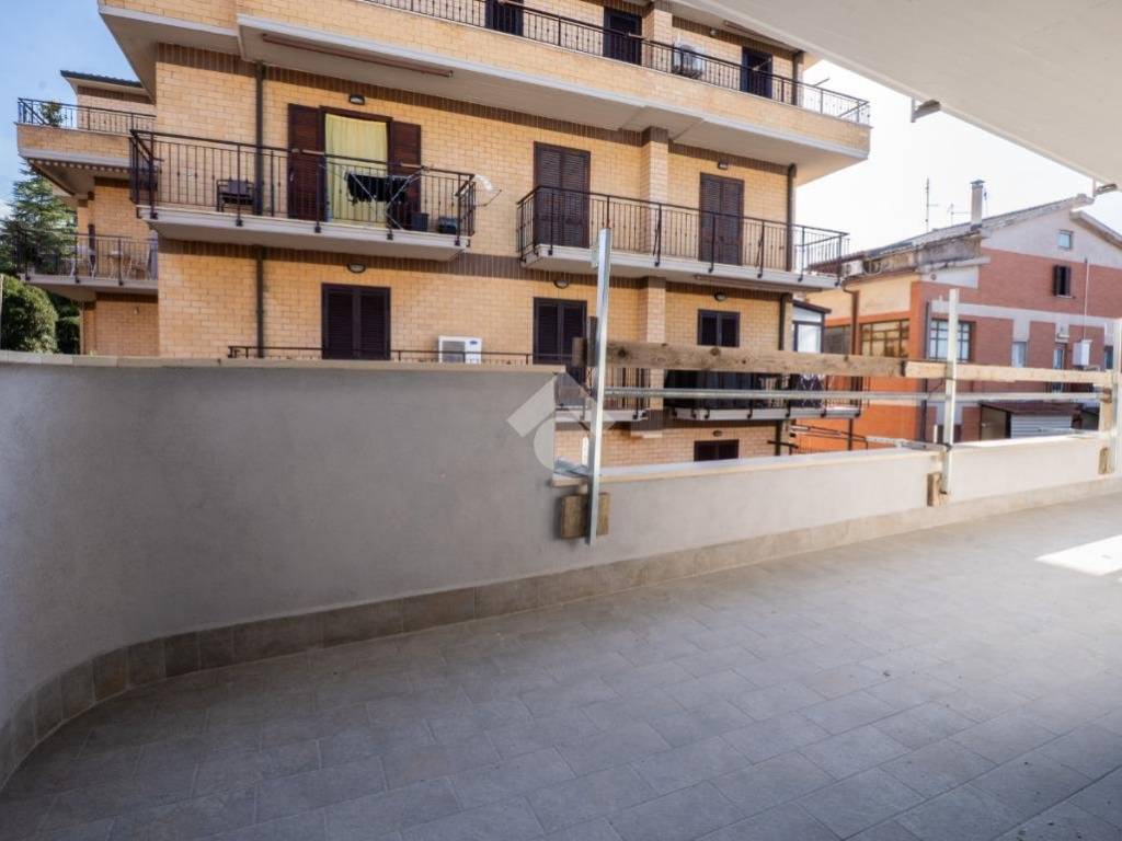 appartamento in vendita a Fonte Nuova in zona Torre Lupara