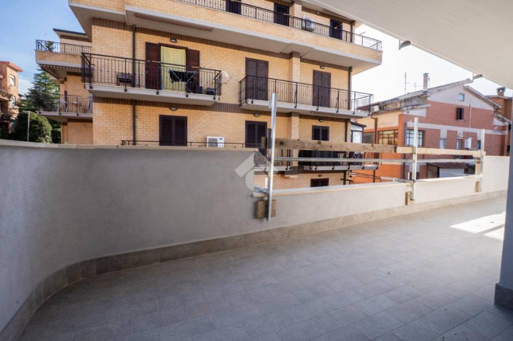 appartamento in vendita a Fonte Nuova in zona Torre Lupara