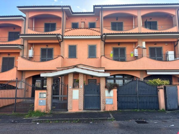 casa indipendente in vendita a Fonte Nuova