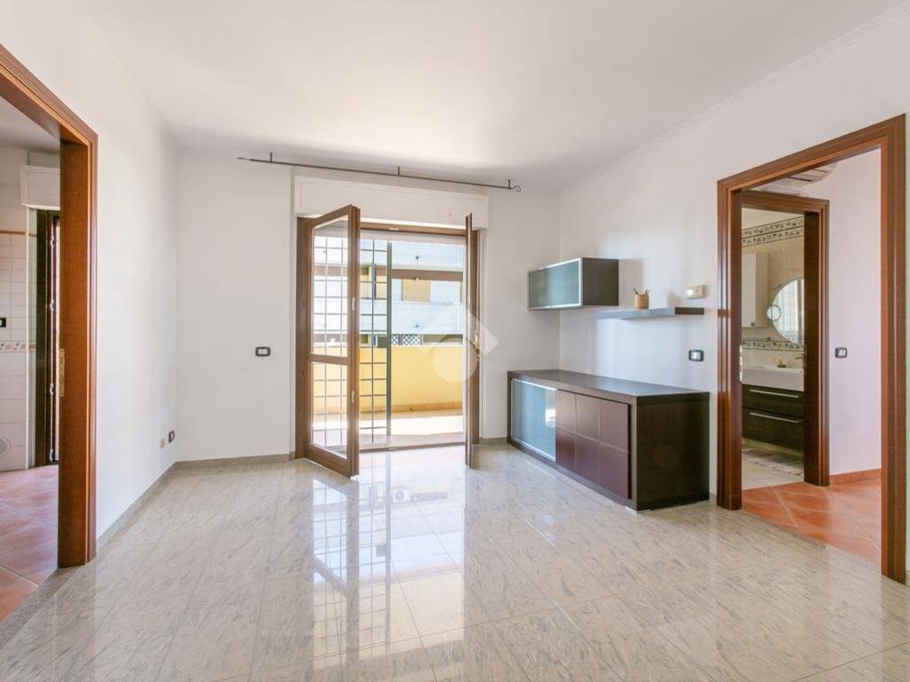 appartamento in vendita a Fonte Nuova in zona Torre Lupara