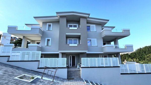 appartamento in vendita a Fonte Nuova in zona Torre Lupara