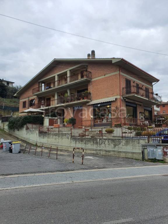 appartamento in vendita a Fonte Nuova in zona Santa Lucia