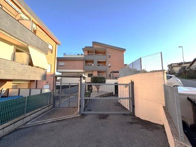 appartamento in vendita a Fonte Nuova