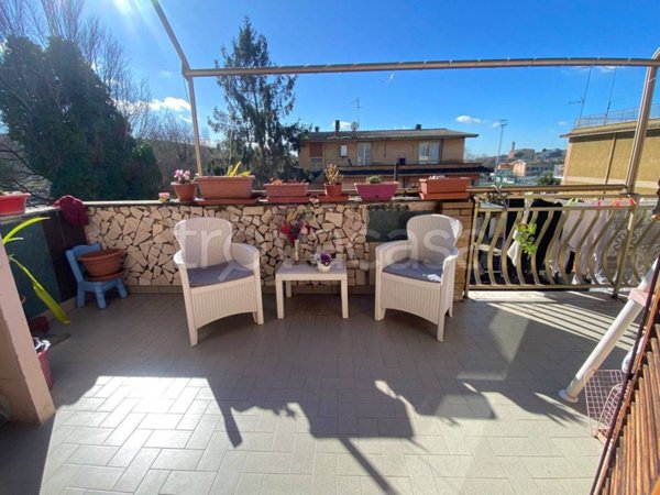 appartamento in vendita a Fonte Nuova in zona Santa Lucia