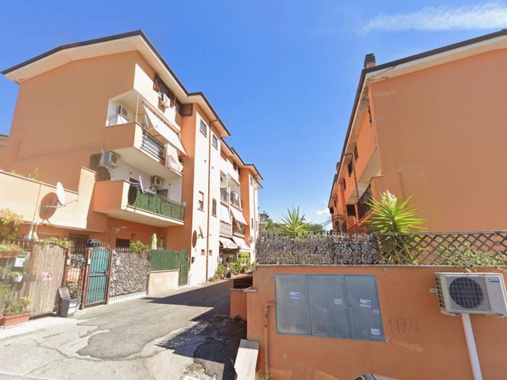 appartamento in vendita a Fonte Nuova in zona Torre Lupara