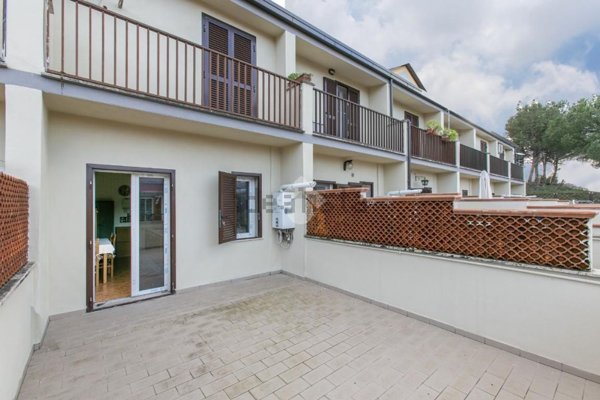 appartamento in vendita a Fonte Nuova in zona Torre Lupara