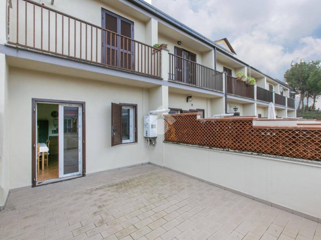 appartamento in vendita a Fonte Nuova