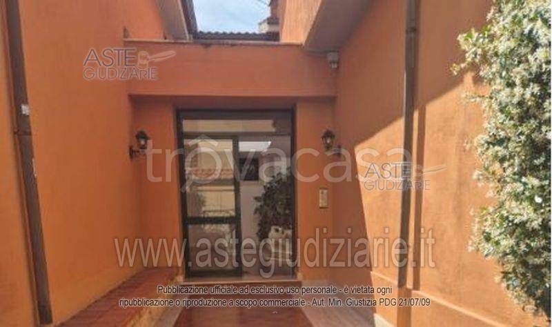 appartamento in vendita a Fonte Nuova in zona Torre Lupara