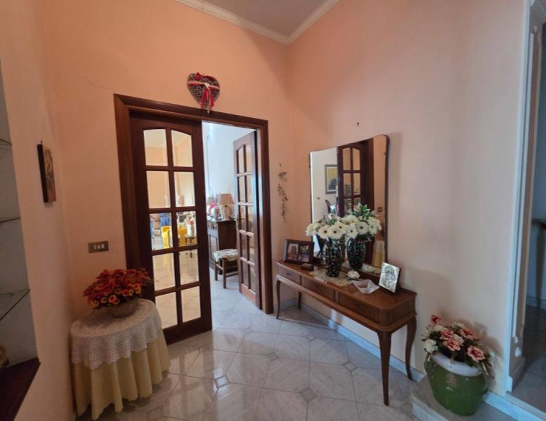 appartamento in vendita a Fonte Nuova in zona Santa Lucia