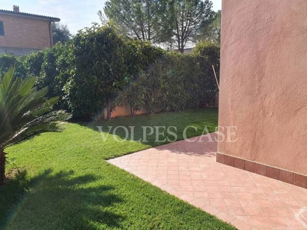 appartamento in vendita a Fonte Nuova in zona Torre Lupara