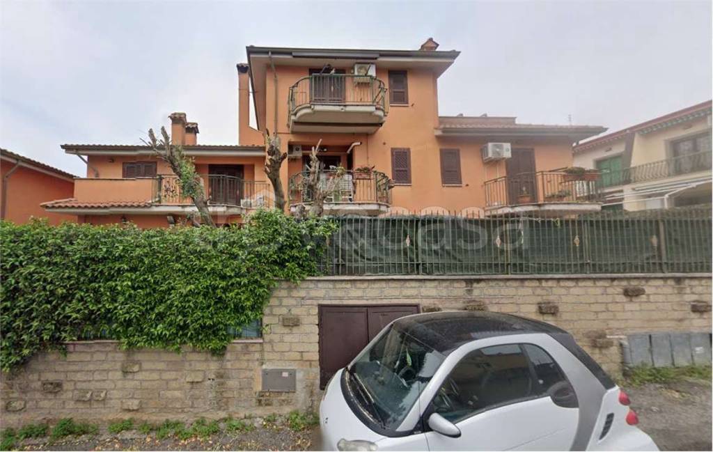appartamento in vendita a Fonte Nuova in zona Torre Lupara