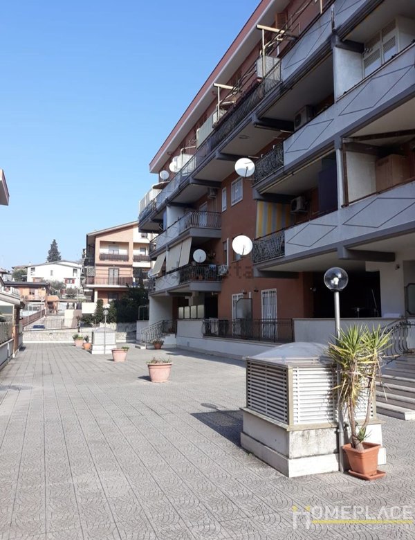 appartamento in vendita a Fonte Nuova in zona Santa Lucia
